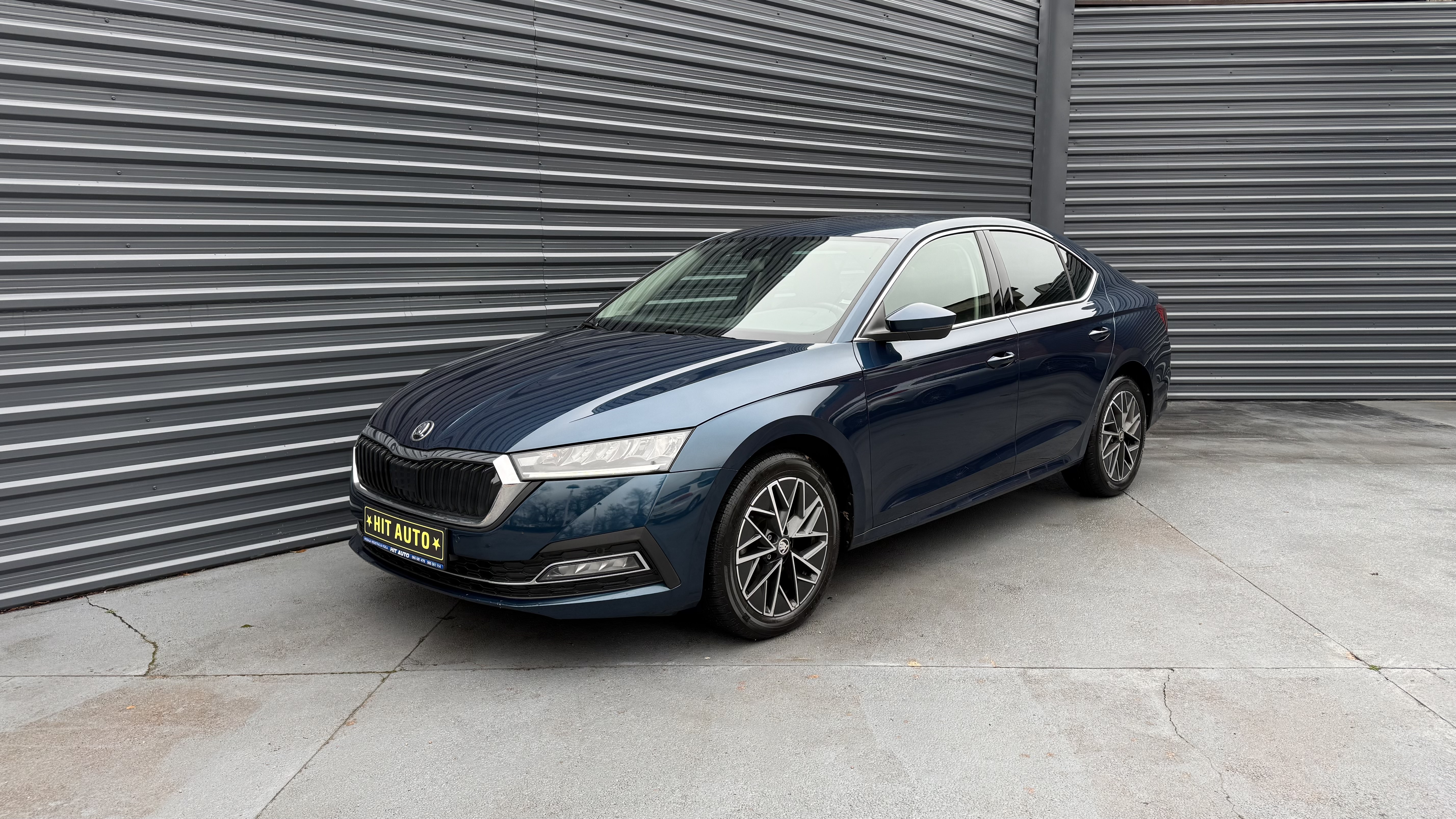 #auto alt preko naziva slike